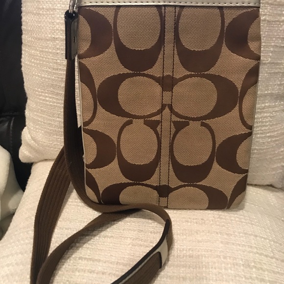 🔥Coach Crossbody Bag🔥 - Picture 4 of 4